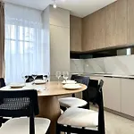 Apartment 1 Maja - Self Check-in 20h - 300m Train Station Ohlau