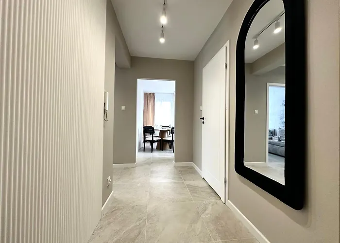 1 Maja - Self Check-in 20h - 300m Train Station דירה