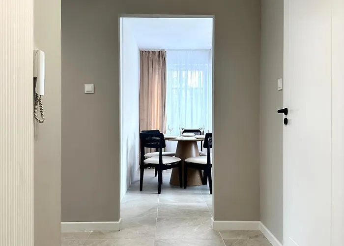 1 Maja - Self Check-in 20h - 300m Train Station דירה *